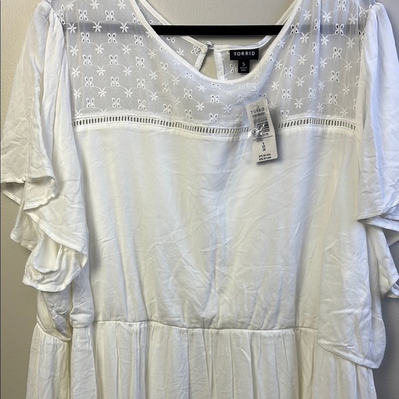 Torrid Elegant White Lace Dress - Picture 4 of 7